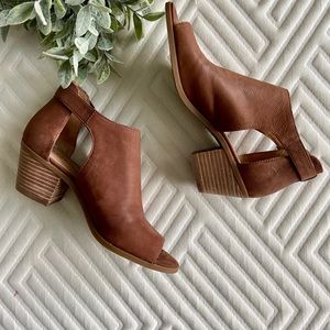 Lucky Brand Leather Cut Out Ankle Booties